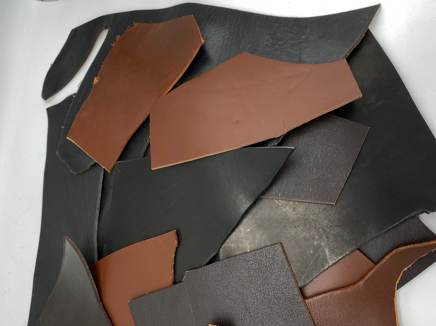 Heavy Weight Veg Tan Leather Scrap - 5lbs