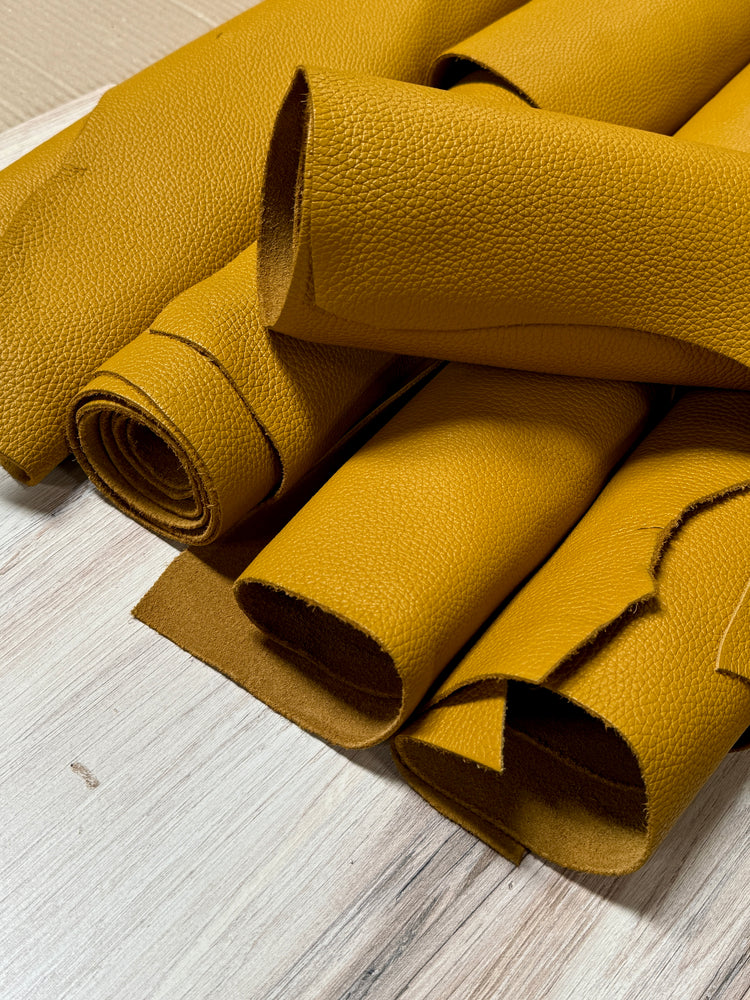 Pebble Grain Sides - Mustard 4oz-5oz